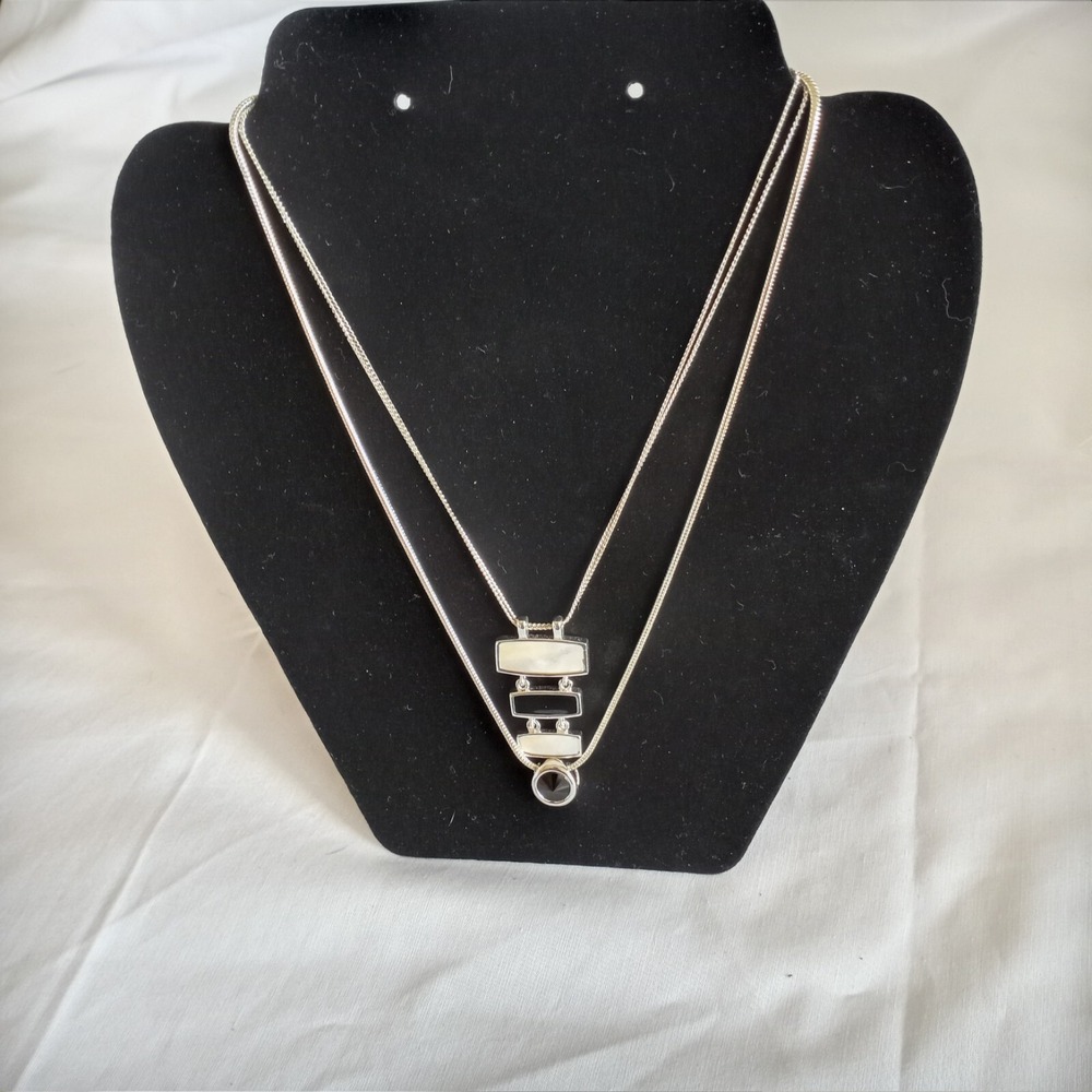 Napier SilverTone Necklace Black Faceted Snake chain Mother Of Pearl Double 2